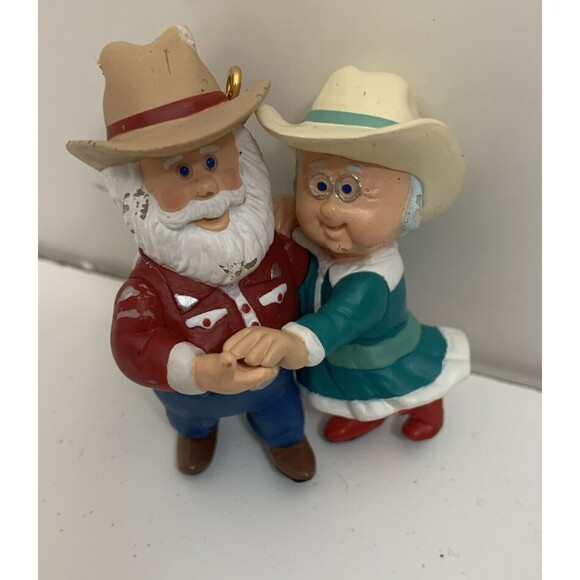 Hallmark Ornament The Clauses on Vacation 1999 Collector's Series Keepsake - Picture 4 of 4